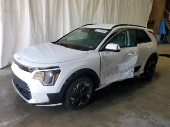  Salvage Kia Niro