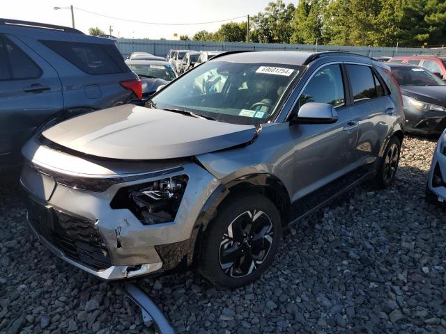  Salvage Kia Niro