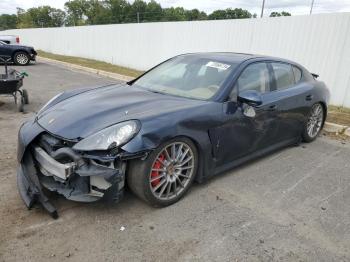  Salvage Porsche Panamera