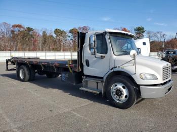  Salvage Freightliner M2 106 Med