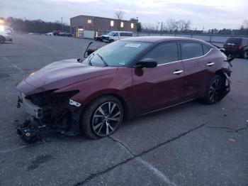  Salvage Nissan Maxima