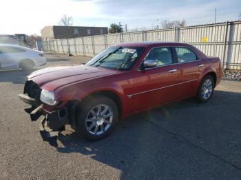  Salvage Chrysler 300