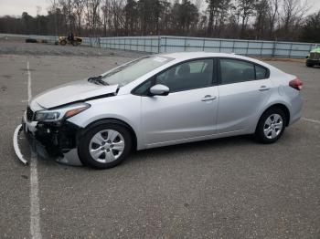  Salvage Kia Forte