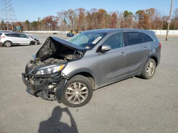  Salvage Kia Sorento