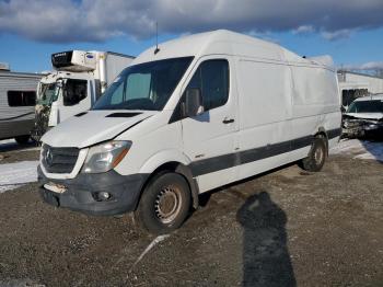  Salvage Mercedes-Benz Sprinter