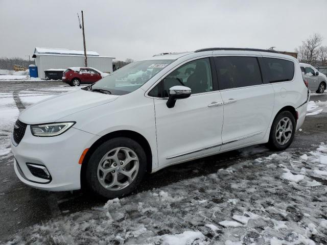  Salvage Chrysler Pacifica