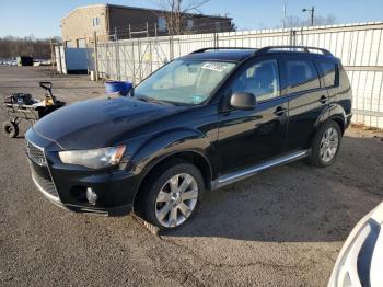  Salvage Mitsubishi Outlander