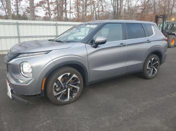  Salvage Mitsubishi Outlander