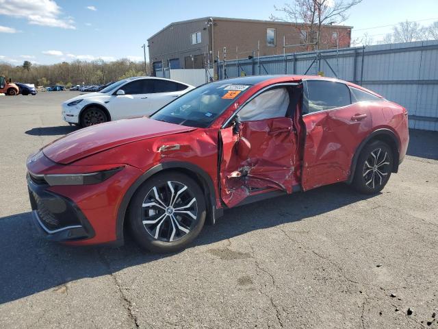  Salvage Toyota Crown Xle