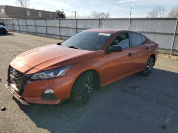  Salvage Nissan Altima