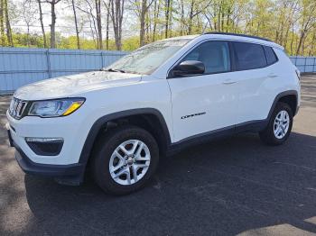  Salvage Jeep Compass