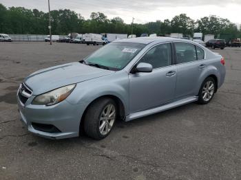  Salvage Subaru Legacy