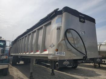  Salvage Trailstar Trailer