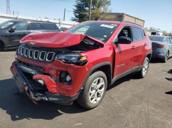  Salvage Jeep Compass