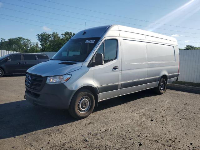  Salvage Mercedes-Benz Sprinter