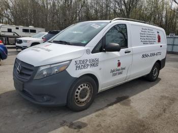  Salvage Mercedes-Benz Metris