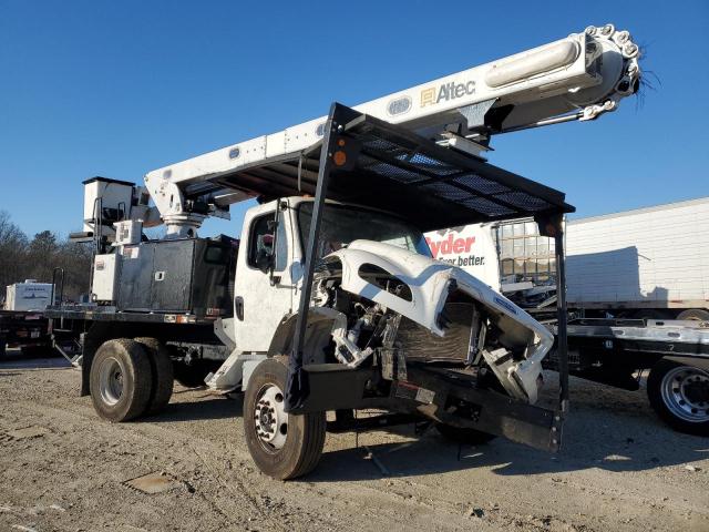  Salvage Freightliner M2 106 Med