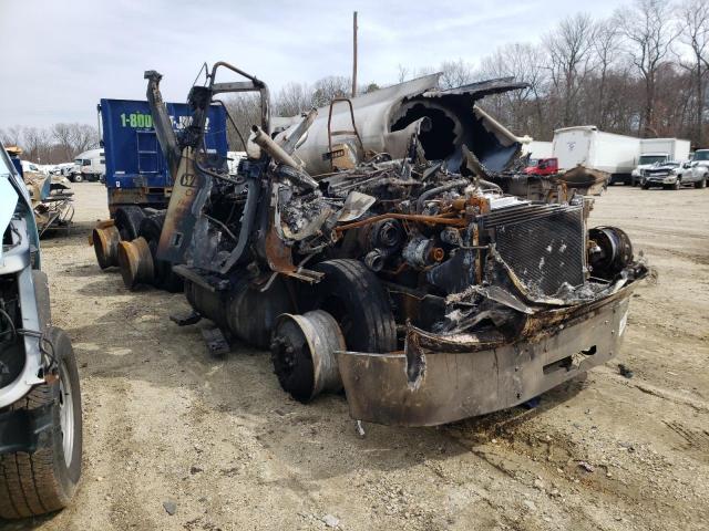  Salvage Freightliner Columbia