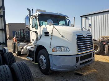  Salvage Mack 600 Cxu600