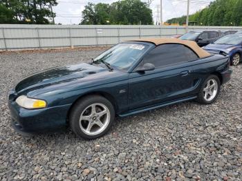 Salvage Ford Mustang