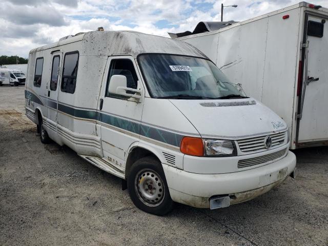  Salvage Winnebago Motorhome