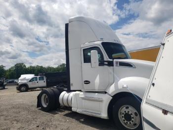  Salvage Kenworth T680