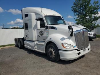  Salvage Kenworth Constructi