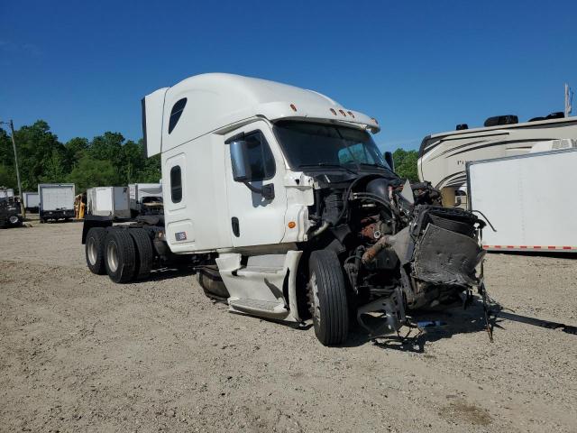  Salvage Freightliner Cascadia