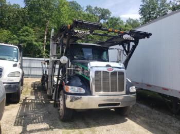  Salvage Peterbilt 348