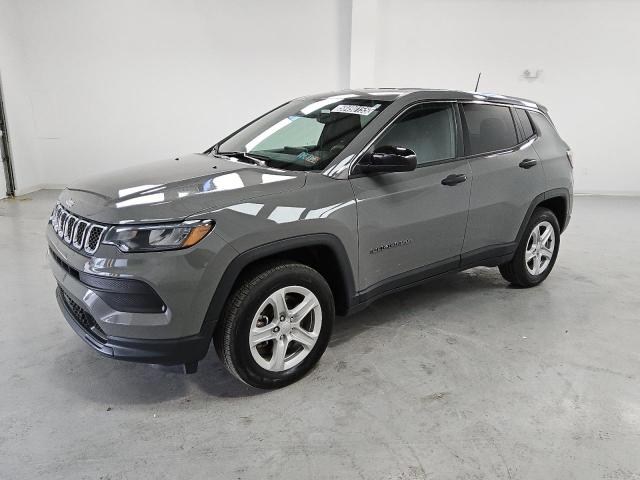  Salvage Jeep Compass
