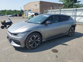  Salvage Kia EV6