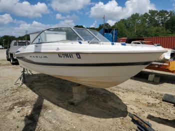  Salvage Maxum Boat