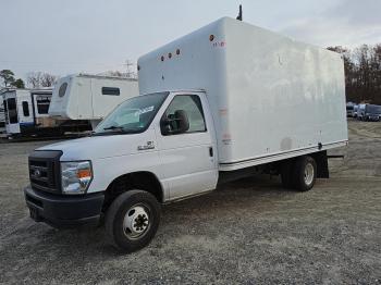  Salvage Ford Econoline