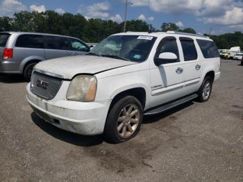  Salvage GMC Yukon