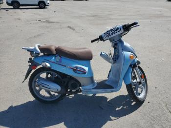  Salvage Kymco Usa Inc Scooter