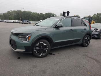  Salvage Kia Niro