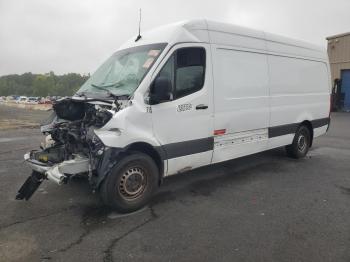  Salvage Mercedes-Benz Sprinter