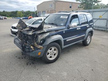  Salvage Jeep Liberty