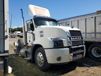  Salvage Mack Anthem