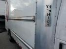 Ford Econoline E350 Super Duty Cutaway Van Image 9