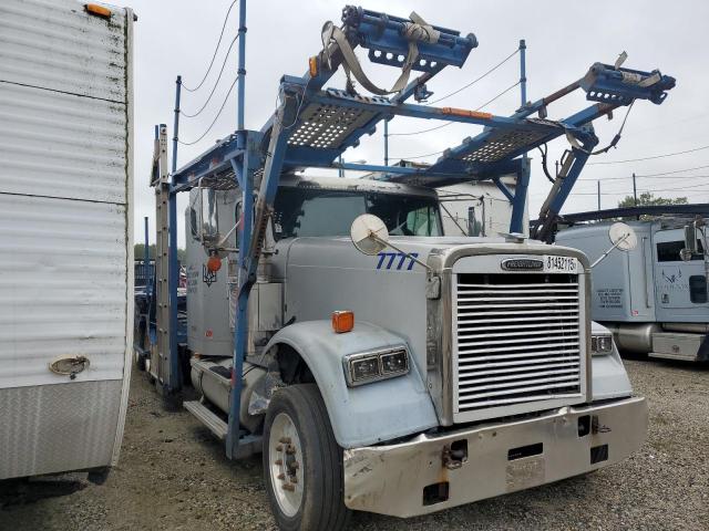  Salvage Freightliner Classic