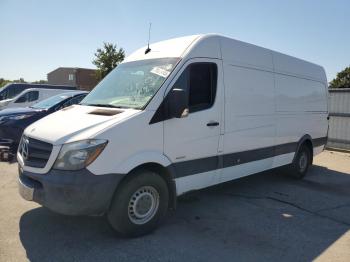  Salvage Mercedes-Benz Sprinter