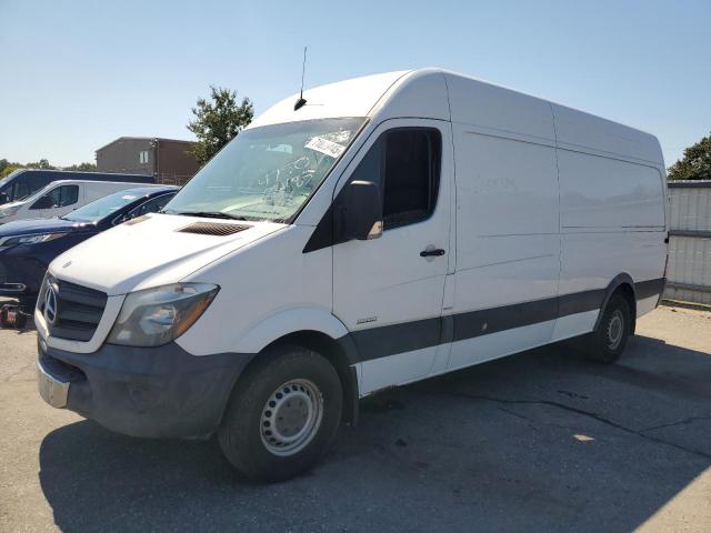  Salvage Mercedes-Benz Sprinter