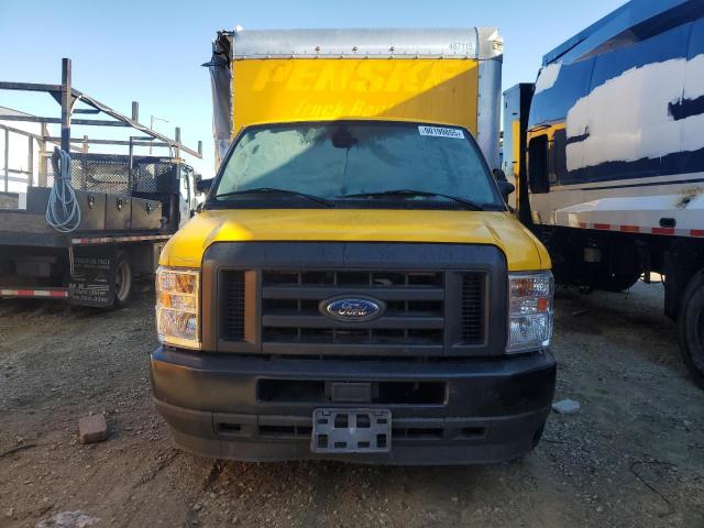 Ford Econoline E350 Super Duty Cutaway Van Image 7