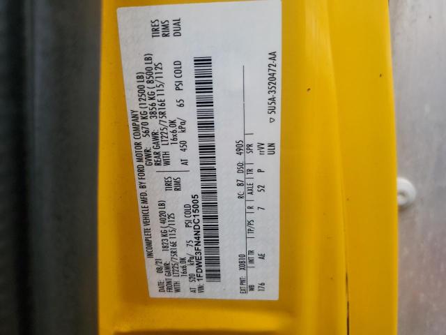 Ford Econoline E350 Super Duty Cutaway Van Image 14