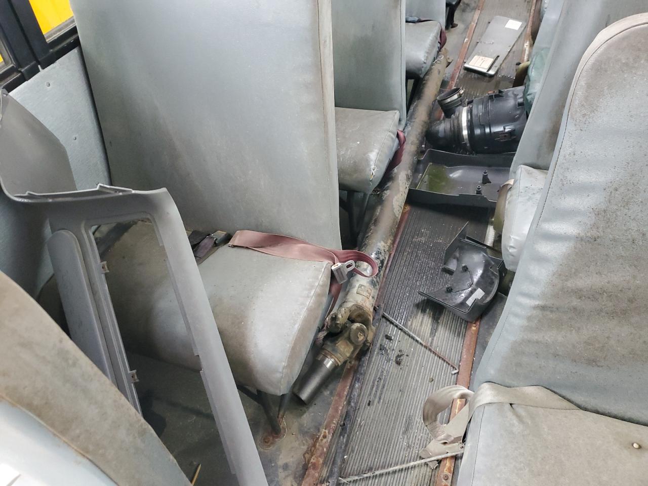 Freightliner Saf-t-line B2b Image 7