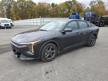  Salvage Kia K4 Lx