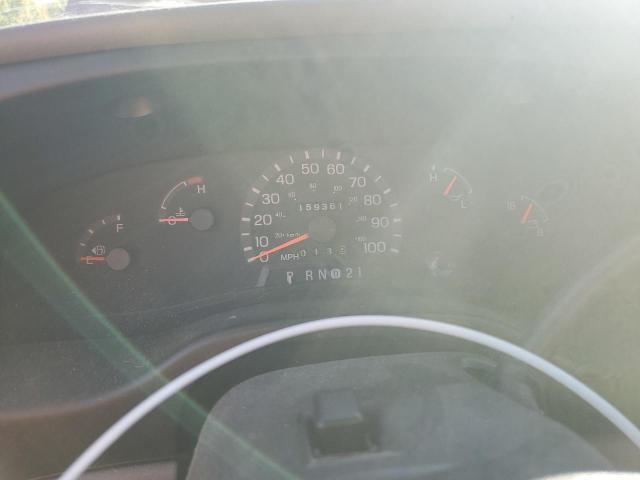 Ford Econoline E150 Van Image 8