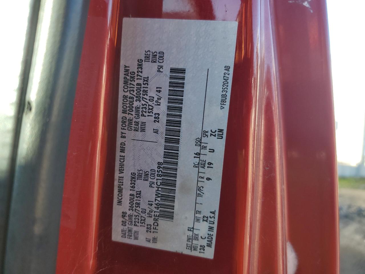 Ford Econoline E150 Van Image 10