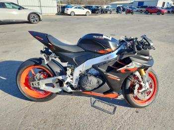  Salvage Aprilia RSV4 1100